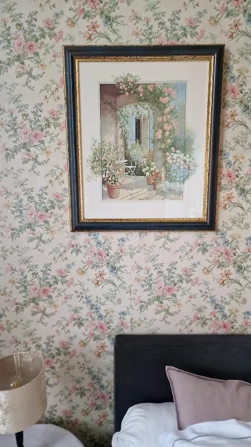 Bed and Breakfast B&B Fine Fleur Μπριζ