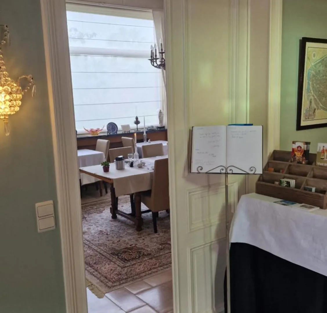 Bed and Breakfast B&B Fine Fleur Μπριζ