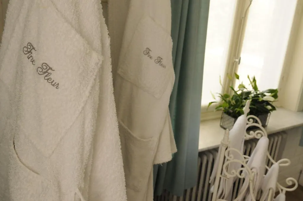 B&B Fine Fleur Μπριζ