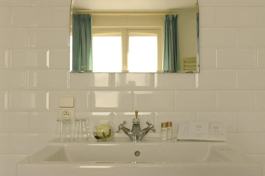 B&B Fine Fleur Bruges 4*,